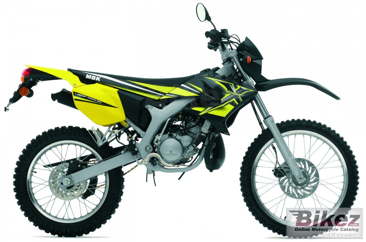 Big MBK x-limit enduro picture and wallpaper from Bikez.com